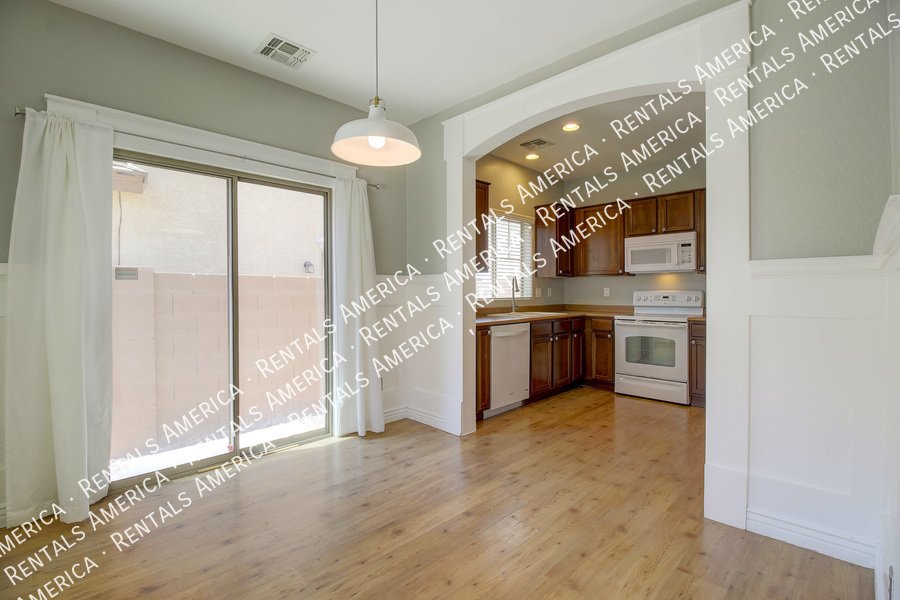 Wonderful 3 bedroom home with 2.5 baths!!! property image