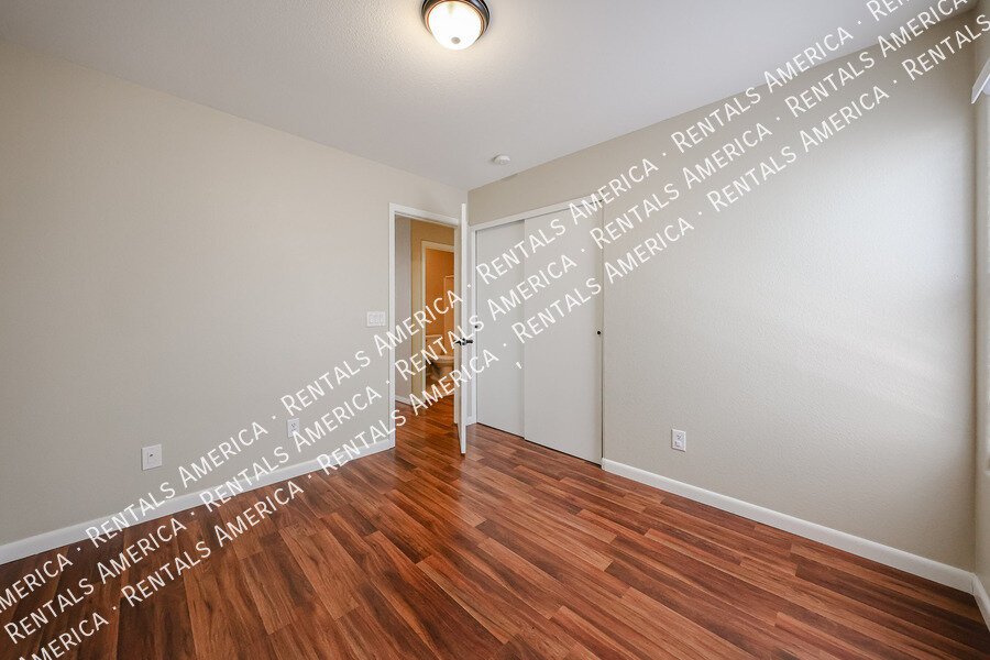 September Free! property image