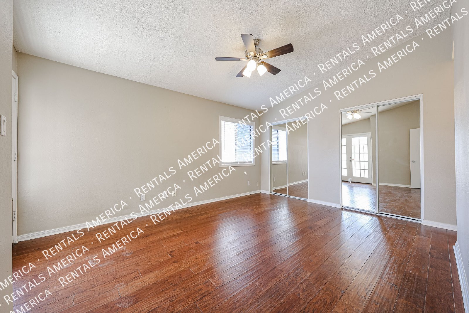 Beautiful 3-Bedroom Townhome with Private Backyard & Community Pool! property image