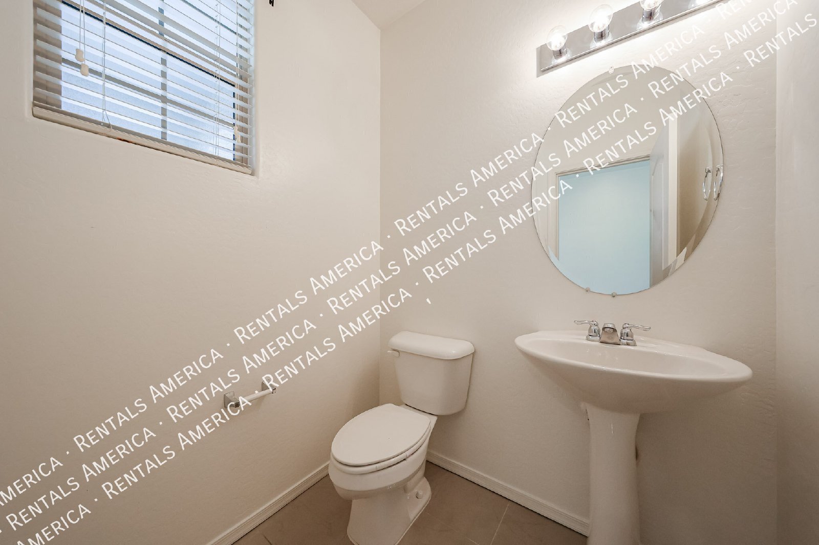 Large Home in Hastings Farms! property image
