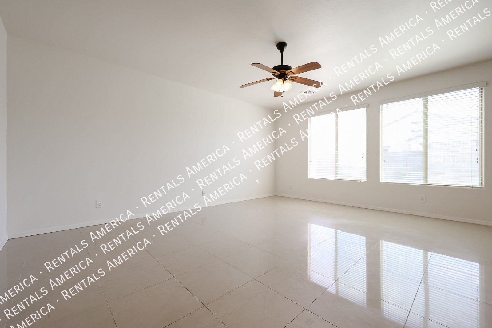 Large Home in Hastings Farms! property image