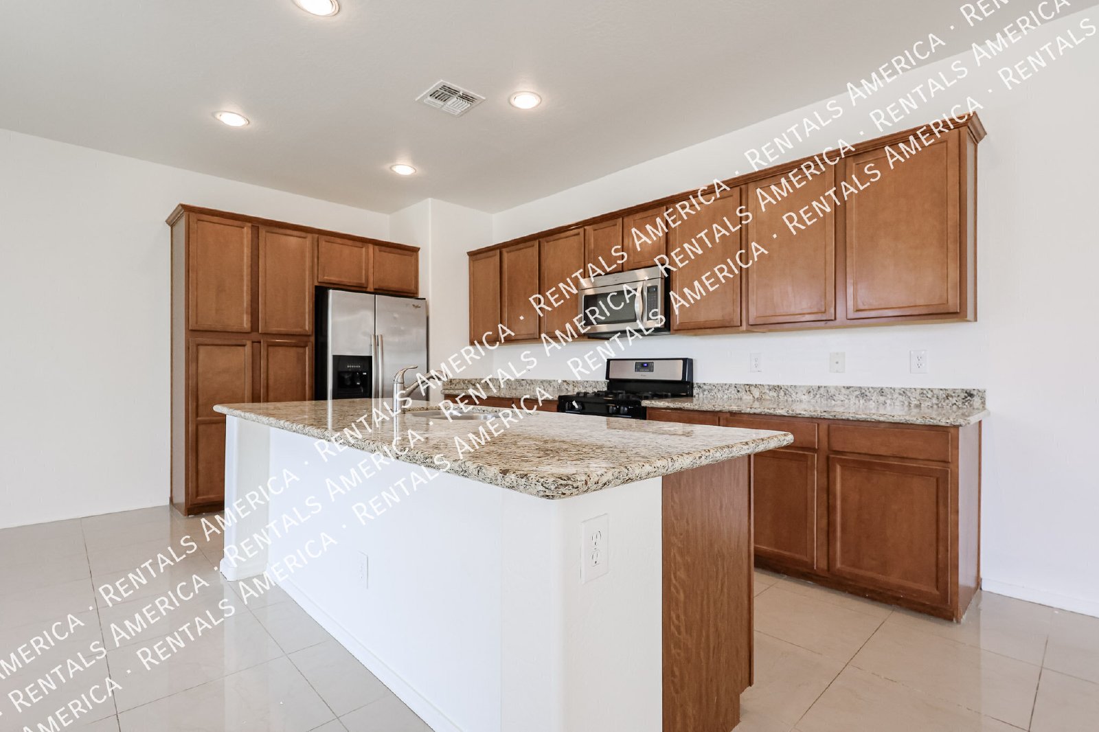 Large Home in Hastings Farms! property image