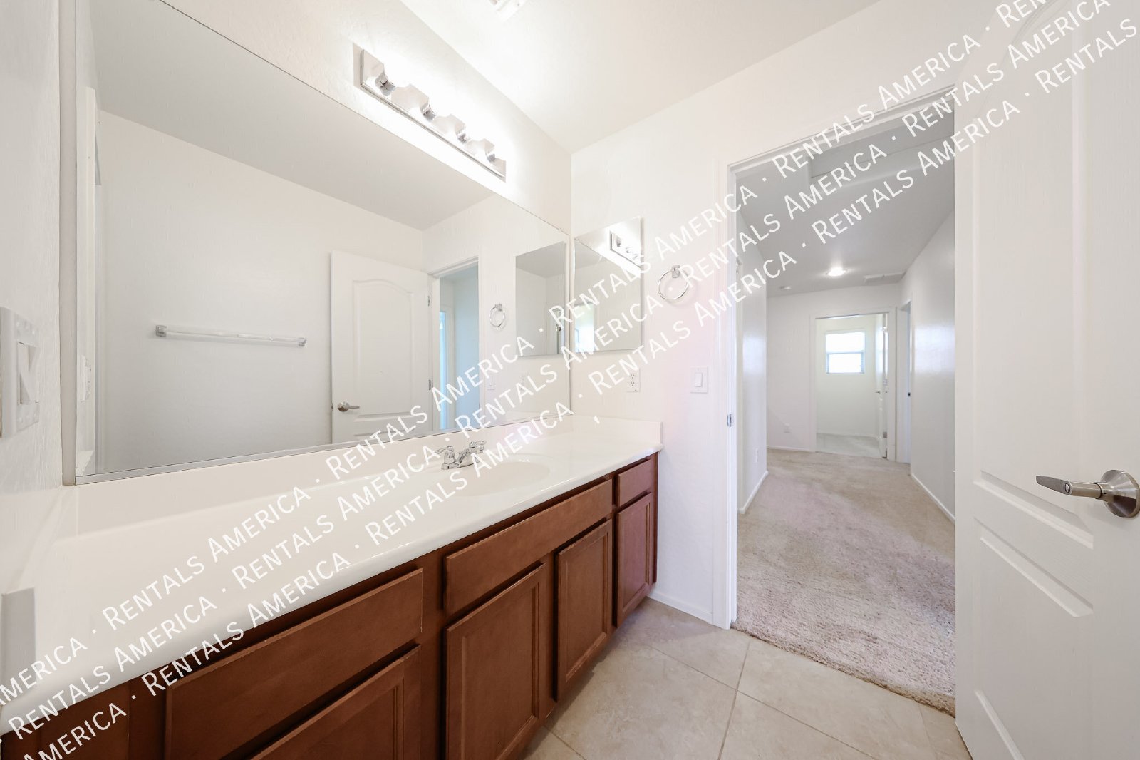 Large Home in Hastings Farms! property image