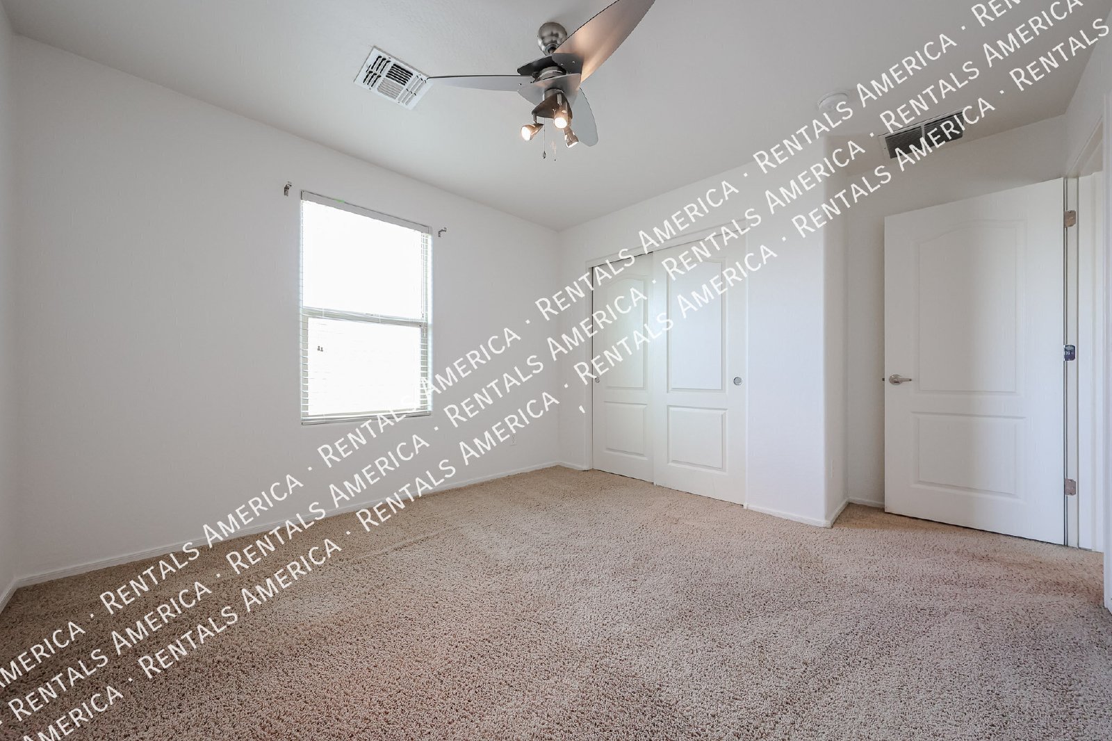 Large Home in Hastings Farms! property image