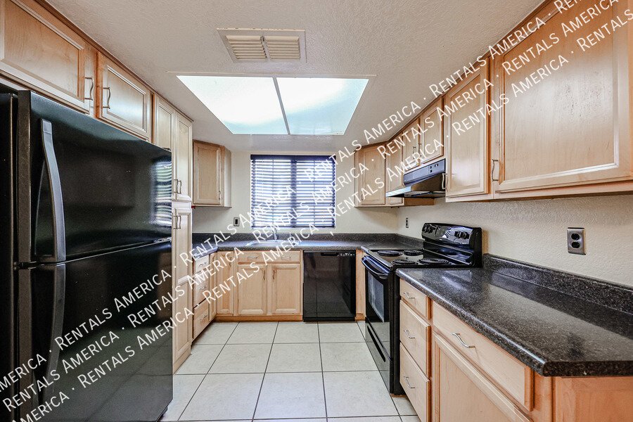 2 Bdrm Condo In Tempe in Great Location! property image