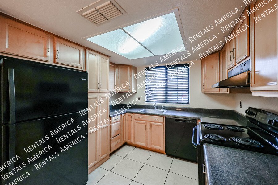 2 Bdrm Condo In Tempe in Great Location! property image