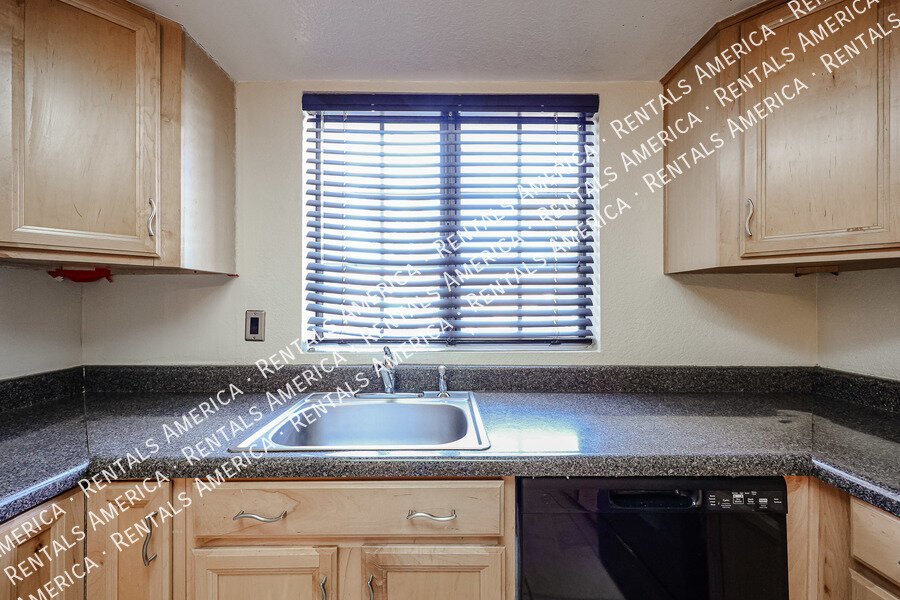 2 Bdrm Condo In Tempe in Great Location! property image