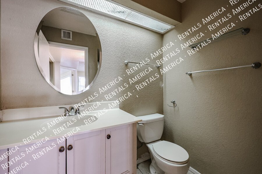 2 Bdrm Condo In Tempe in Great Location! property image