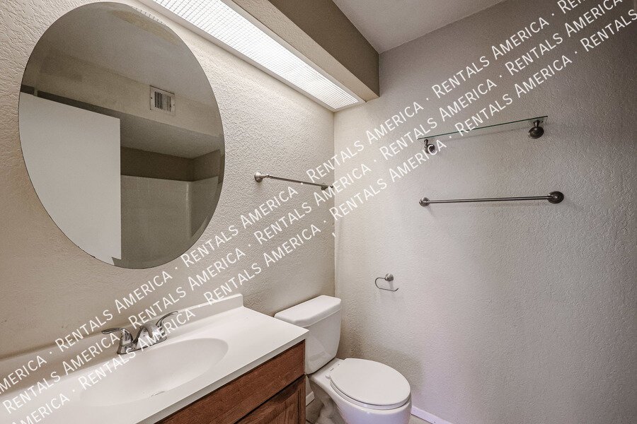 2 Bdrm Condo In Tempe in Great Location! property image