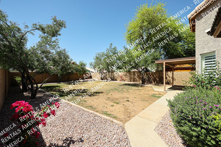 Beautiful 2 bedroom w/Den home, No HOA!  in Peoria! property image