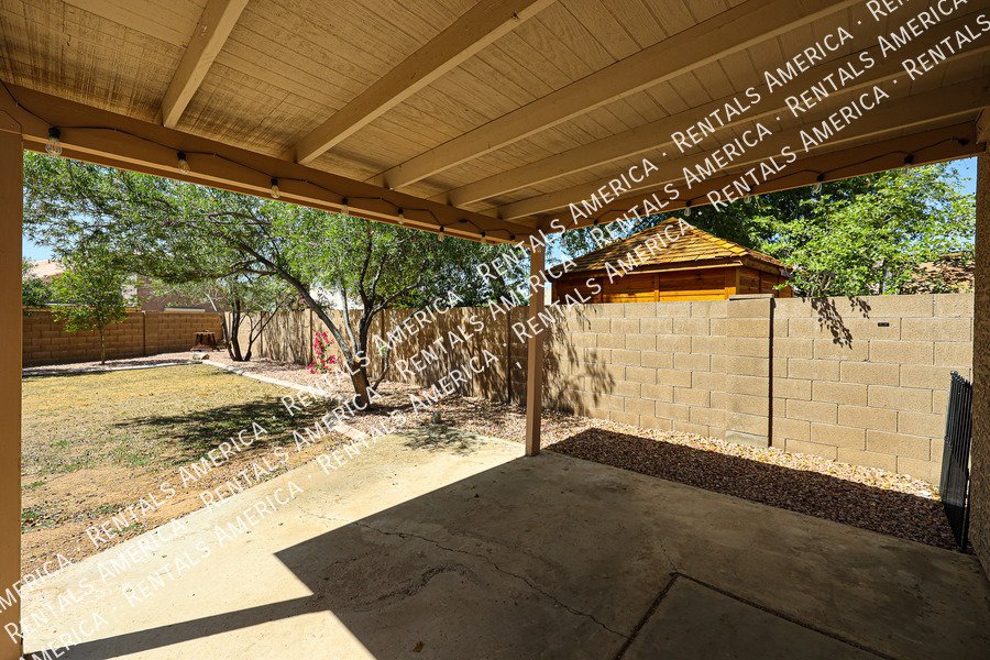 Beautiful 2 bedroom w/Den home, No HOA!  in Peoria! property image