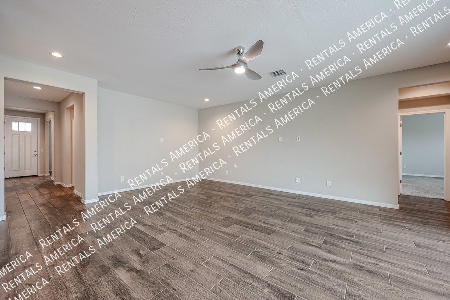 Breathtaking 4 bedroom! property image