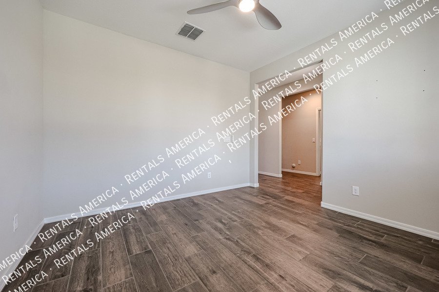 Breathtaking 4 bedroom! property image