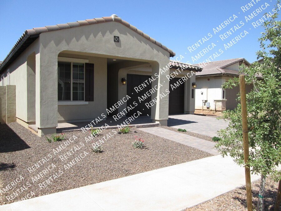 COMING SOON!  OCCUPIED!  GORGEOUS 4 BR OFF OF HIGLEY/WILLIAMS FIELD property image