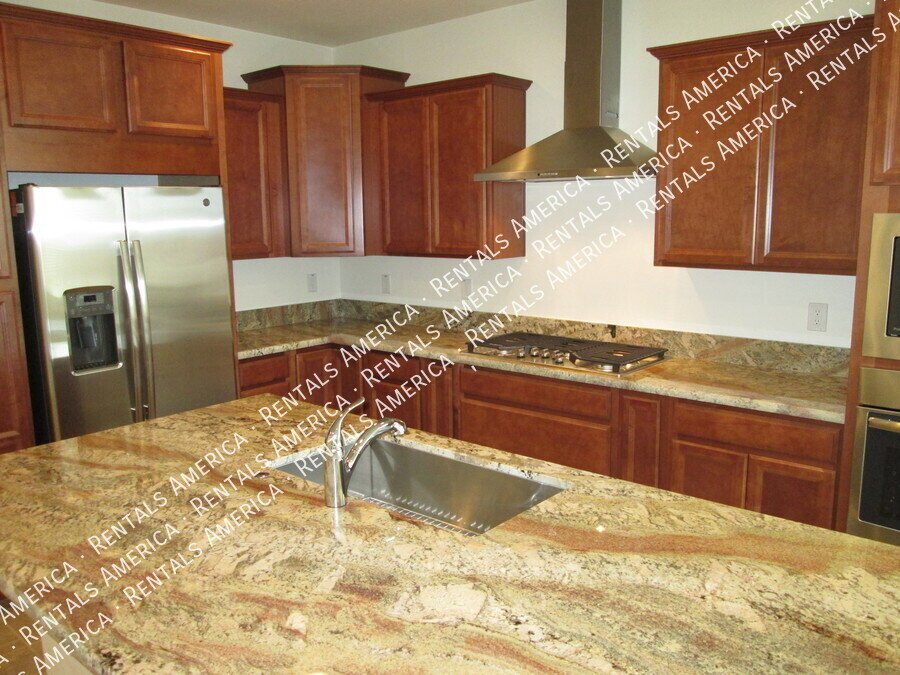 COMING SOON!  OCCUPIED!  GORGEOUS 4 BR OFF OF HIGLEY/WILLIAMS FIELD property image