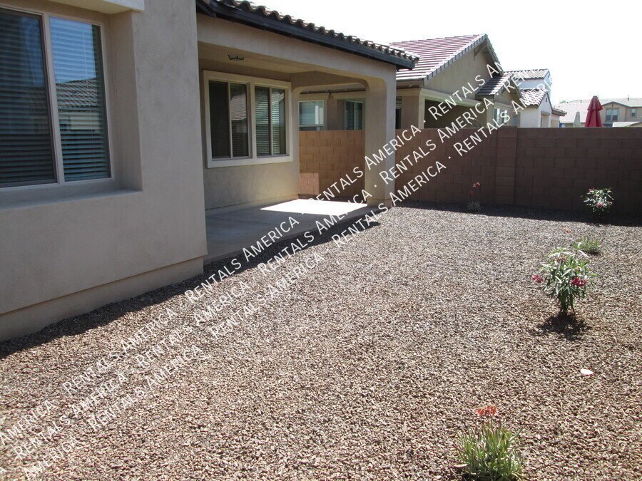 COMING SOON!  OCCUPIED!  GORGEOUS 4 BR OFF OF HIGLEY/WILLIAMS FIELD property image