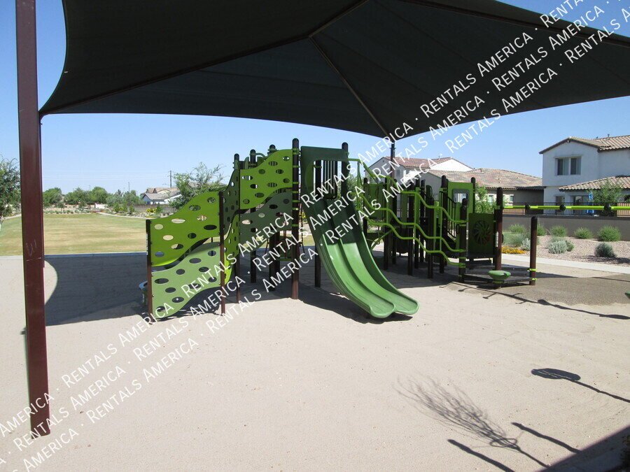 COMING SOON!  OCCUPIED!  GORGEOUS 4 BR OFF OF HIGLEY/WILLIAMS FIELD property image