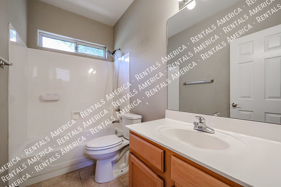 COMING SOON!  OCCUPIED!  Remarkable 3 Bedrm in Tatum Highlands property image