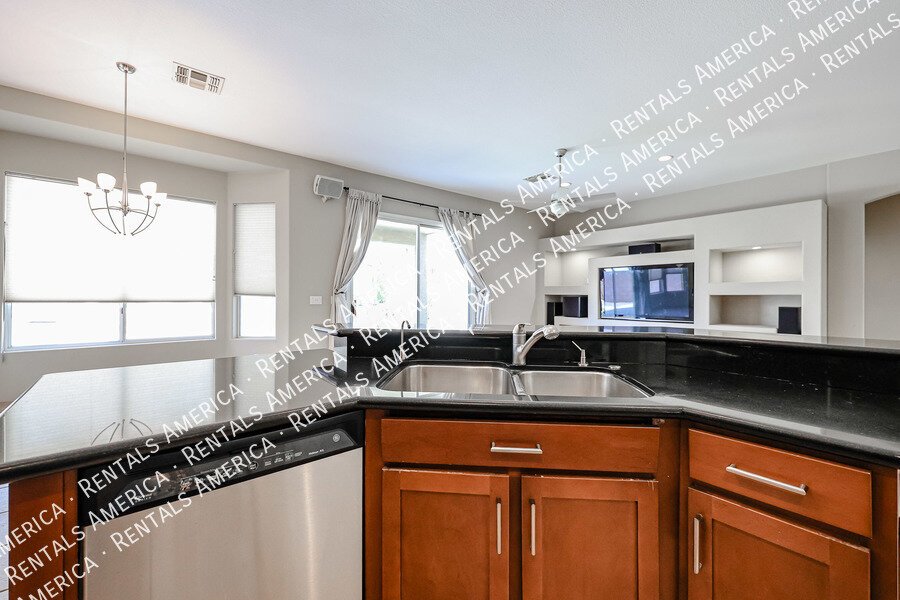 COMING SOON!  OCCUPIED!  Remarkable 3 Bedrm in Tatum Highlands property image
