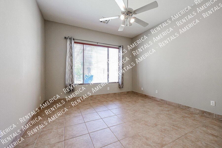 COMING SOON!  OCCUPIED!  Remarkable 3 Bedrm in Tatum Highlands property image