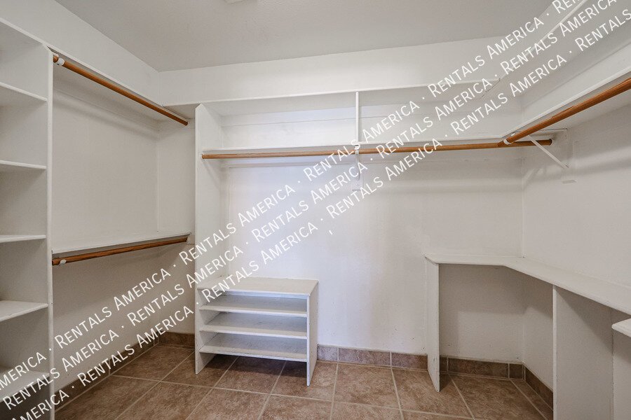 COMING SOON!  OCCUPIED!  Remarkable 3 Bedrm in Tatum Highlands property image