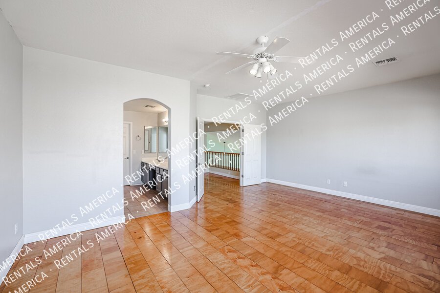 COMING SOON!  OCCUPIED!  SPACIOUS 3 BEDROOM IN TOLLESON property image