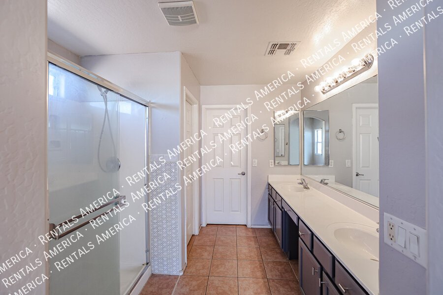 COMING SOON!  OCCUPIED!  SPACIOUS 3 BEDROOM IN TOLLESON property image