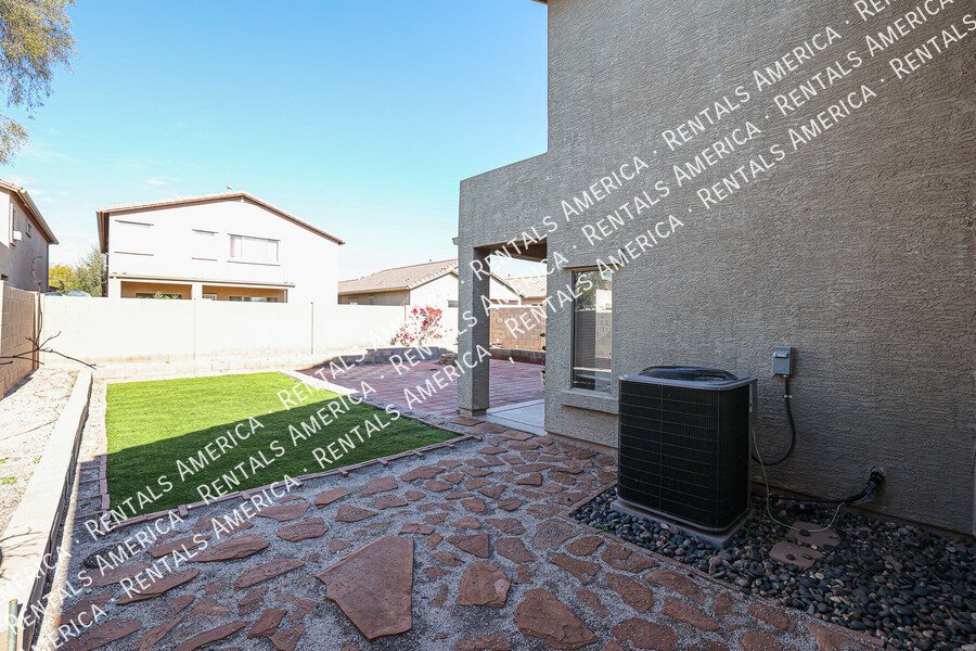 COMING SOON!  OCCUPIED!  SPACIOUS 3 BEDROOM IN TOLLESON property image