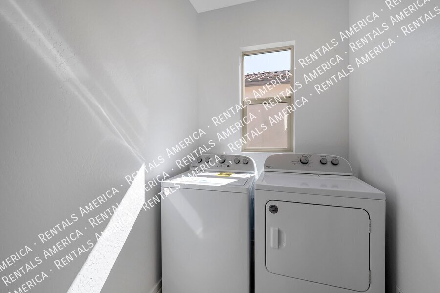 COMING SOON!  OCCUPIED!  4 BEDROOM IN EASTMARK property image
