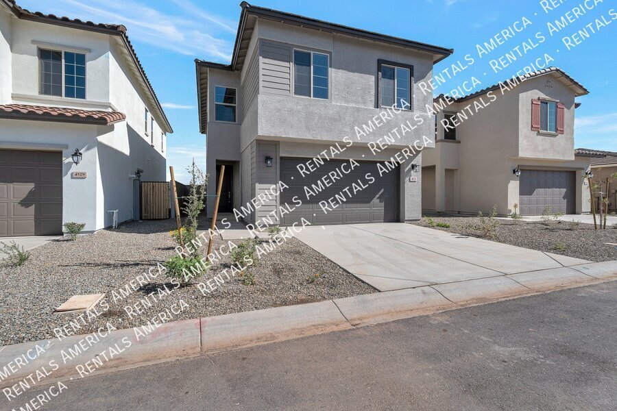 COMING SOON!  OCCUPIED!  4 BEDROOM IN EASTMARK property image