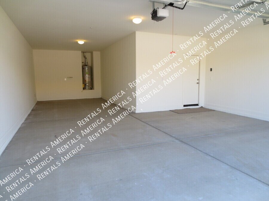 Move in special - 1 month free on 12 month lease property image