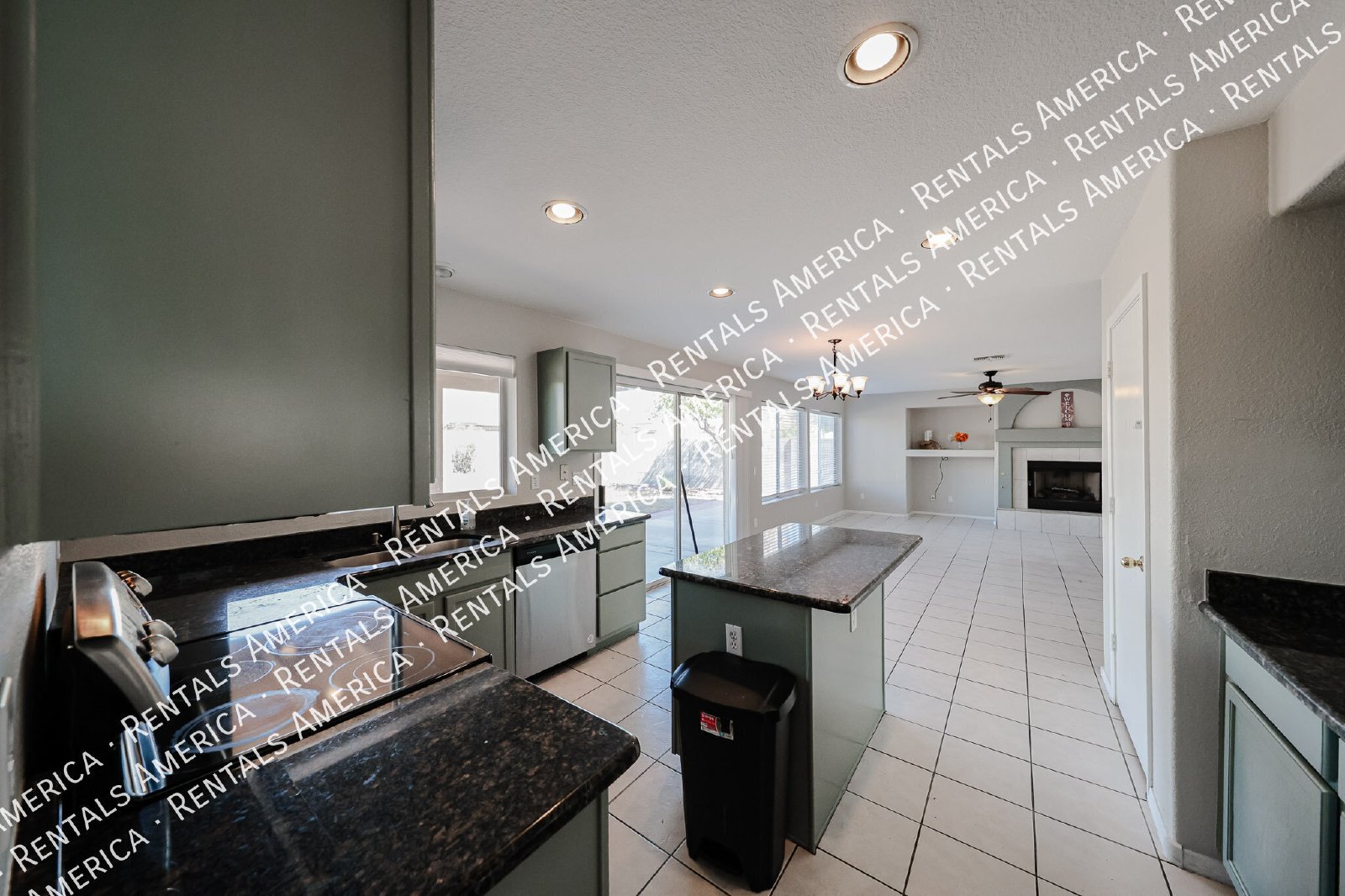 Beautiful 2-story 5BD 3BA home in Glendale! property image