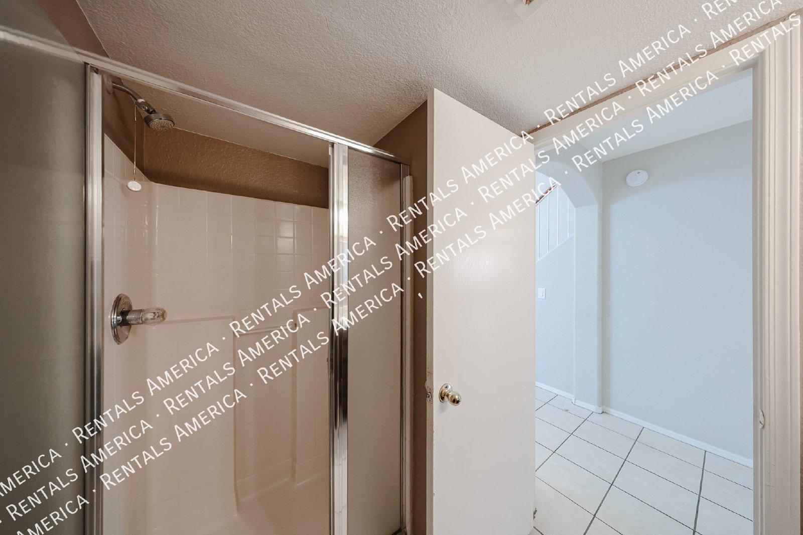 Beautiful 2-story 5BD 3BA home in Glendale! property image