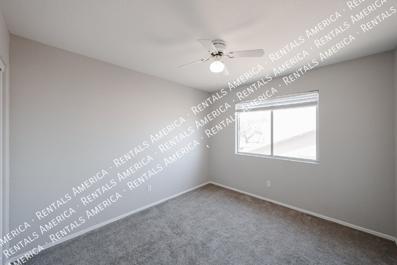 Beautiful 2-story 5BD 3BA home in Glendale! property image