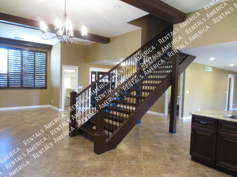 Stunningly Remodeled 4 Bedrm 3 Bath w RV Parking! property image