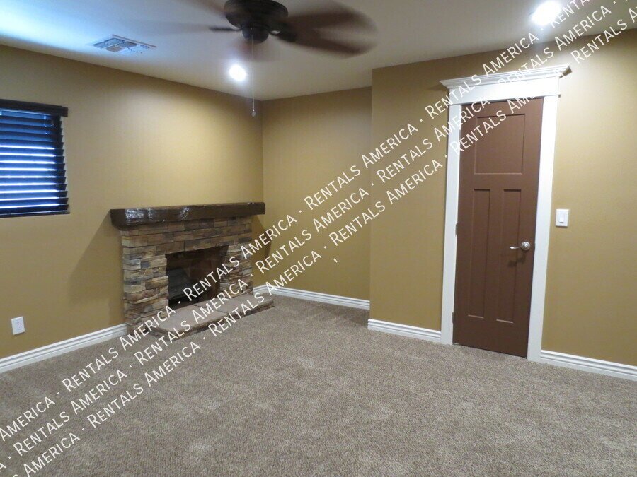 Stunningly Remodeled 4 Bedrm 3 Bath w RV Parking! property image