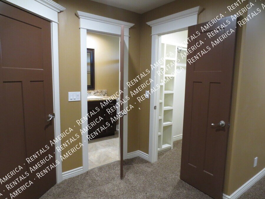 Stunningly Remodeled 4 Bedrm 3 Bath w RV Parking! property image