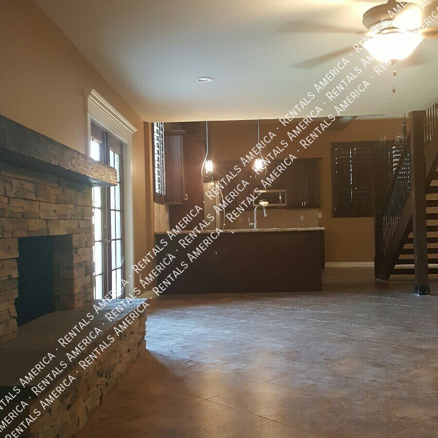 Stunningly Remodeled 4 Bedrm 3 Bath w RV Parking! property image
