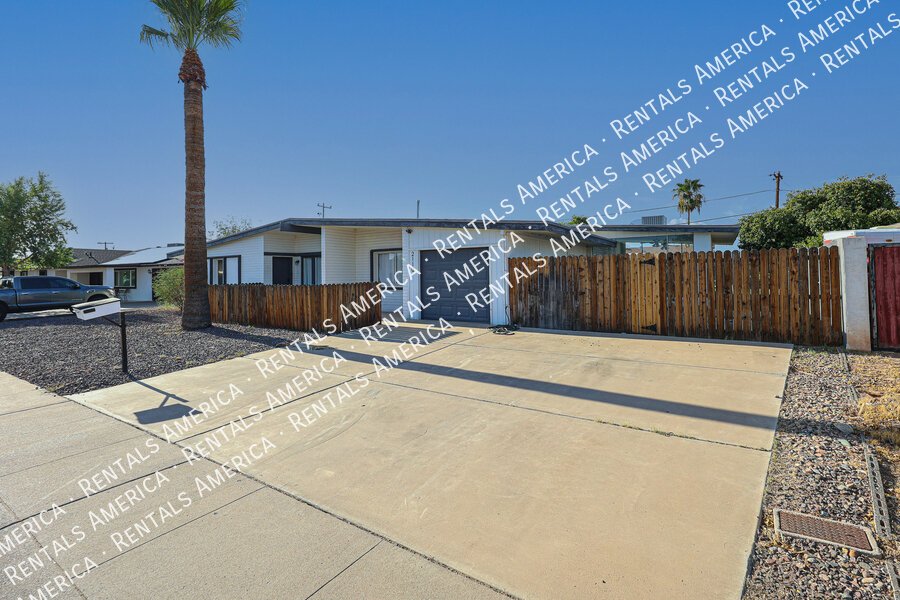 SOLAR, POOL, 2000 SQ Ft, SPECIAL property image