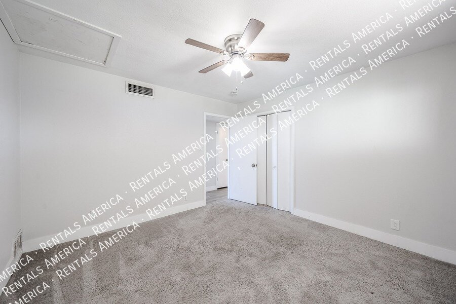 SOLAR, POOL, 2000 SQ Ft, SPECIAL property image