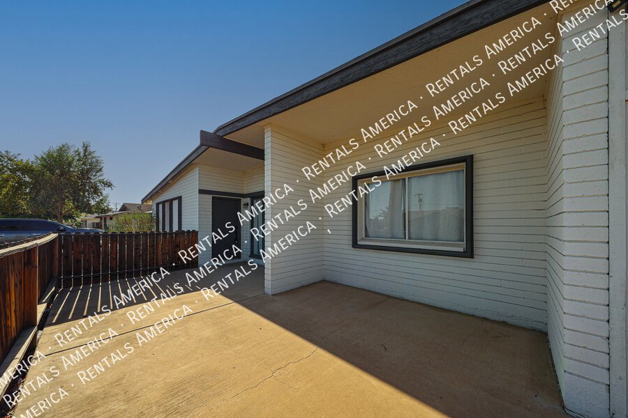 SOLAR, POOL, 2000 SQ Ft, SPECIAL property image