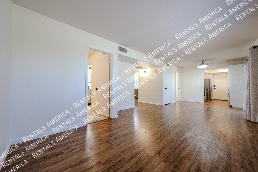 $500 RENT CREDIT SIGN BY SEPTEMBER 20! property image