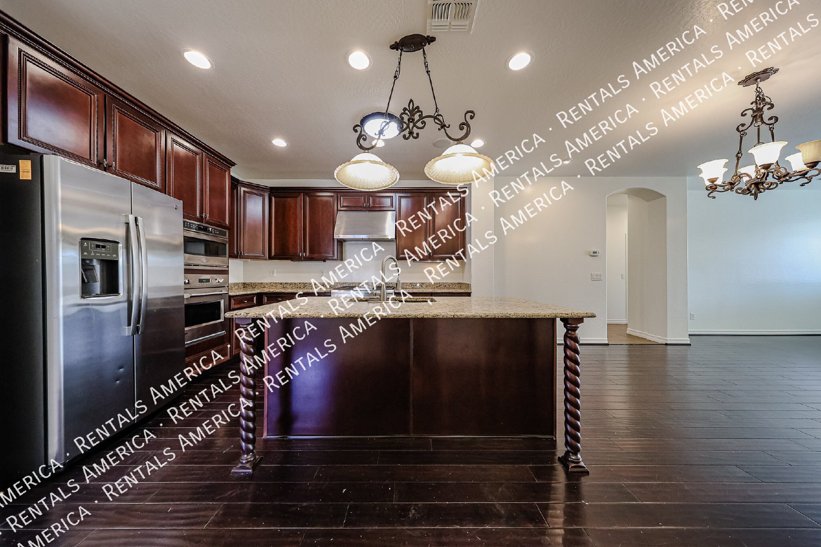 Stunning 5 Bed, 3 Bath Single-Level in Fulton Ranch property image