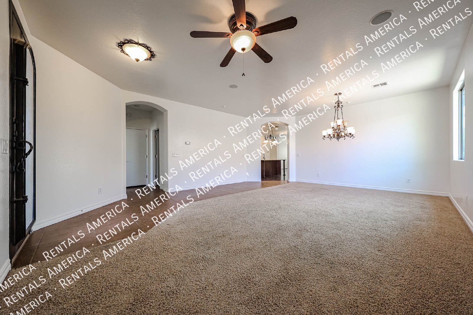 Stunning 5 Bed, 3 Bath Single-Level in Fulton Ranch property image
