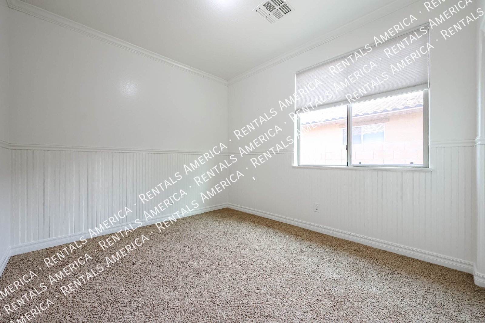 Stunning 5 Bed, 3 Bath Single-Level in Fulton Ranch property image