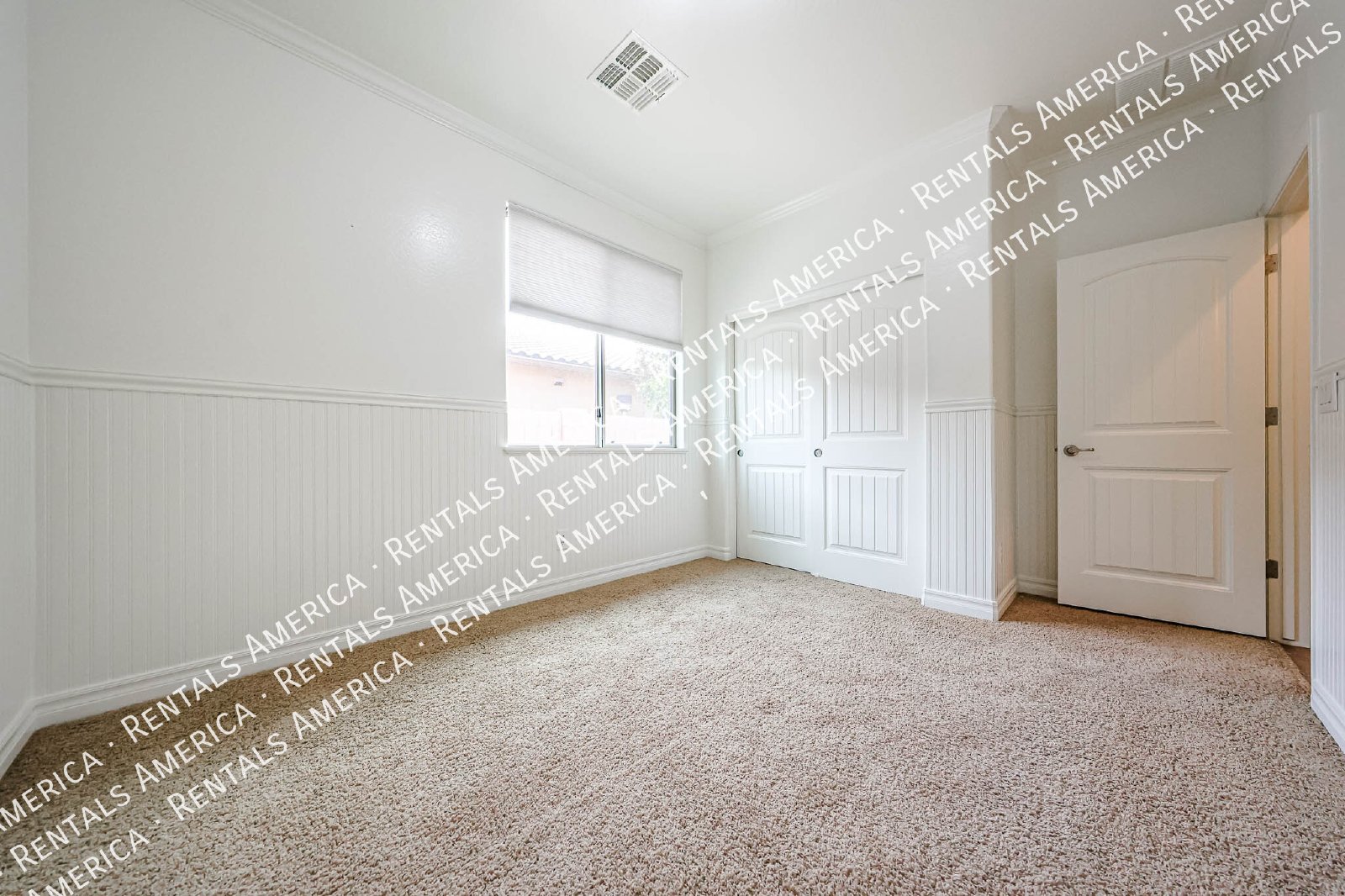 Stunning 5 Bed, 3 Bath Single-Level in Fulton Ranch property image