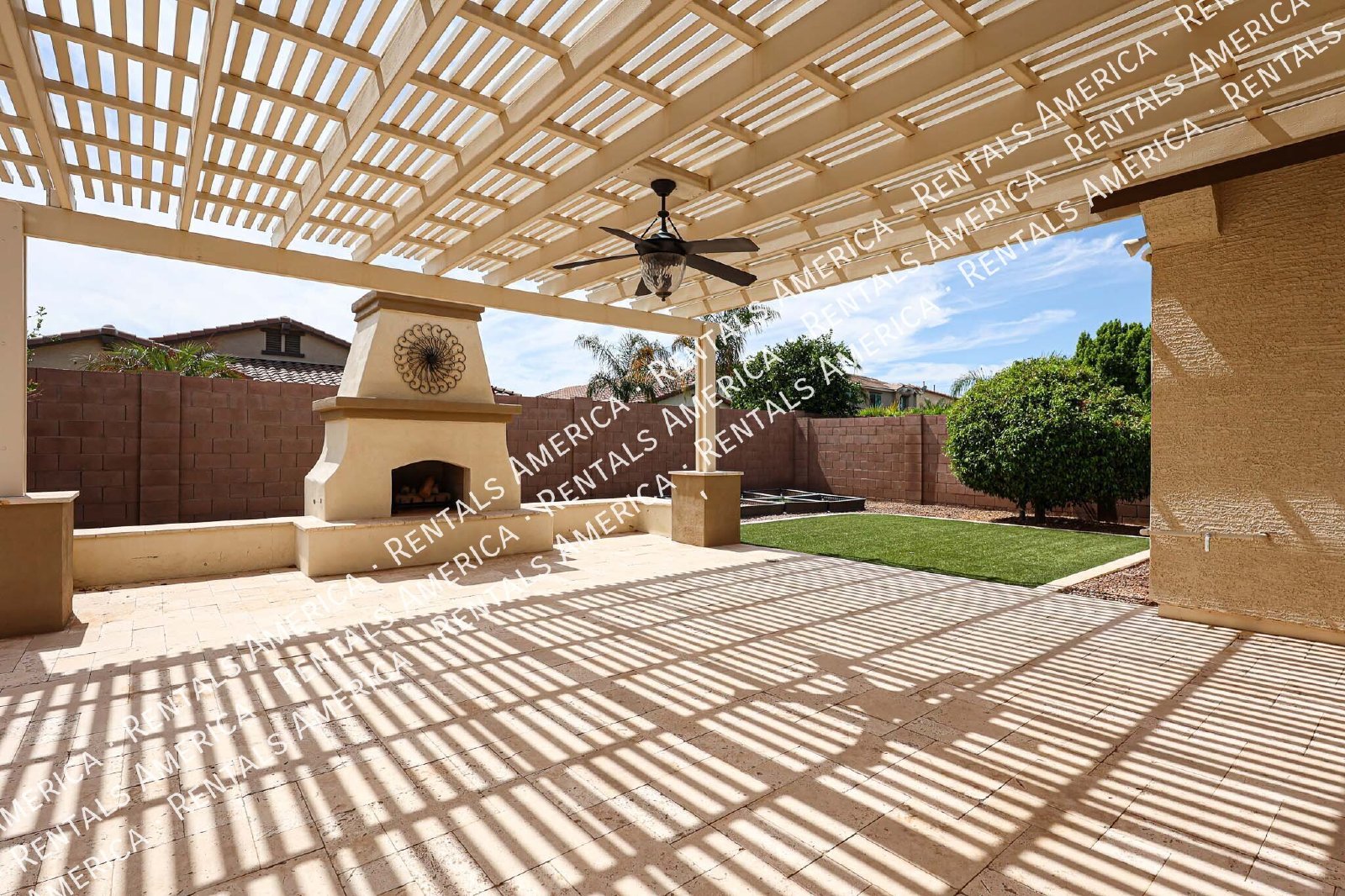 Stunning 5 Bed, 3 Bath Single-Level in Fulton Ranch property image