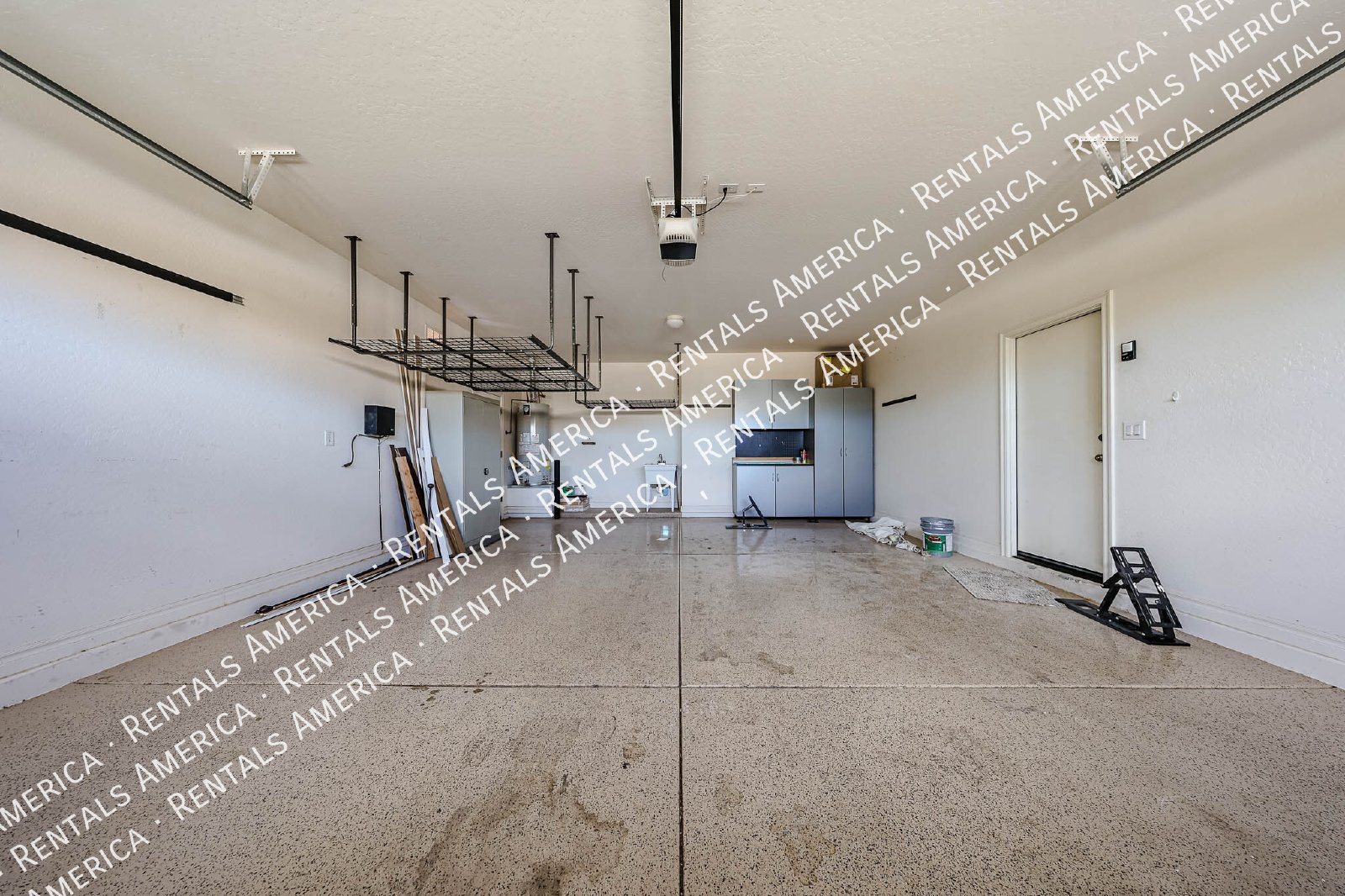 Stunning 5 Bed, 3 Bath Single-Level in Fulton Ranch property image