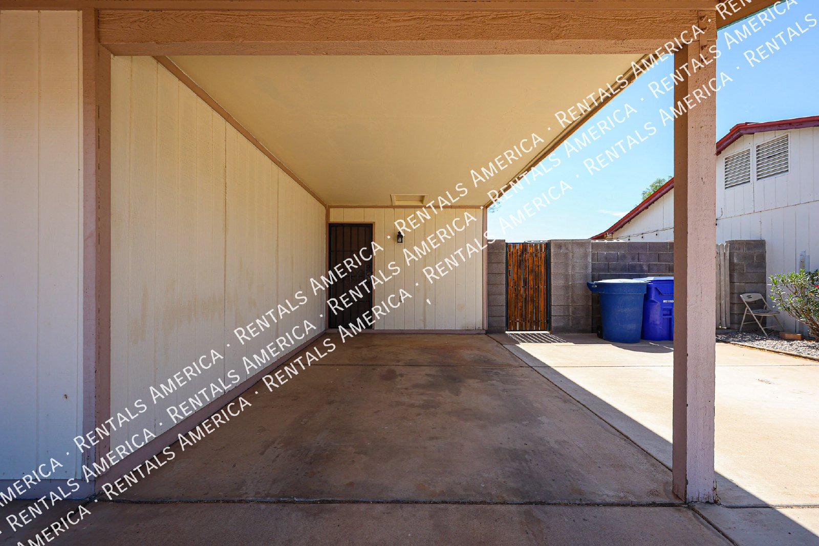 719 W Palomino Dr property image