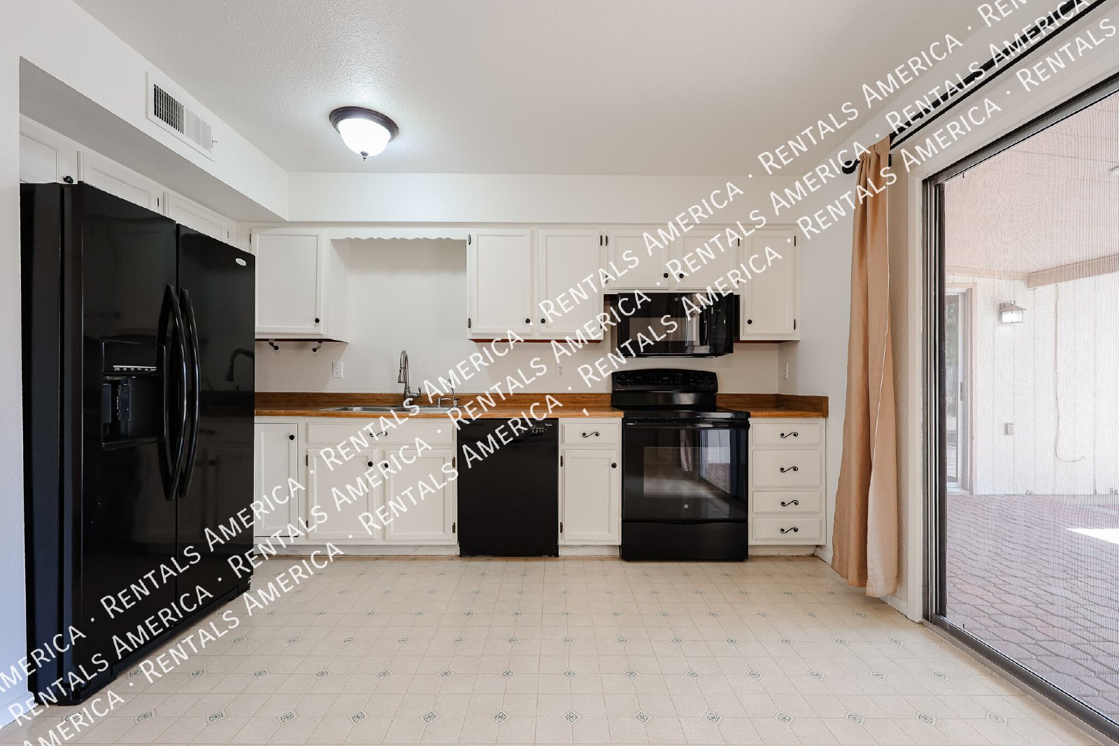 719 W Palomino Dr property image